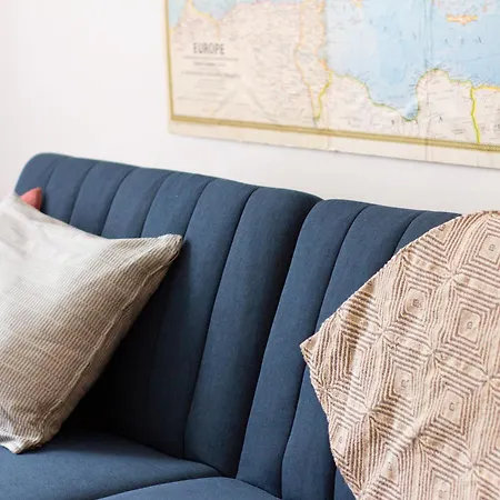 Jacob's Happy Place * Budapeste